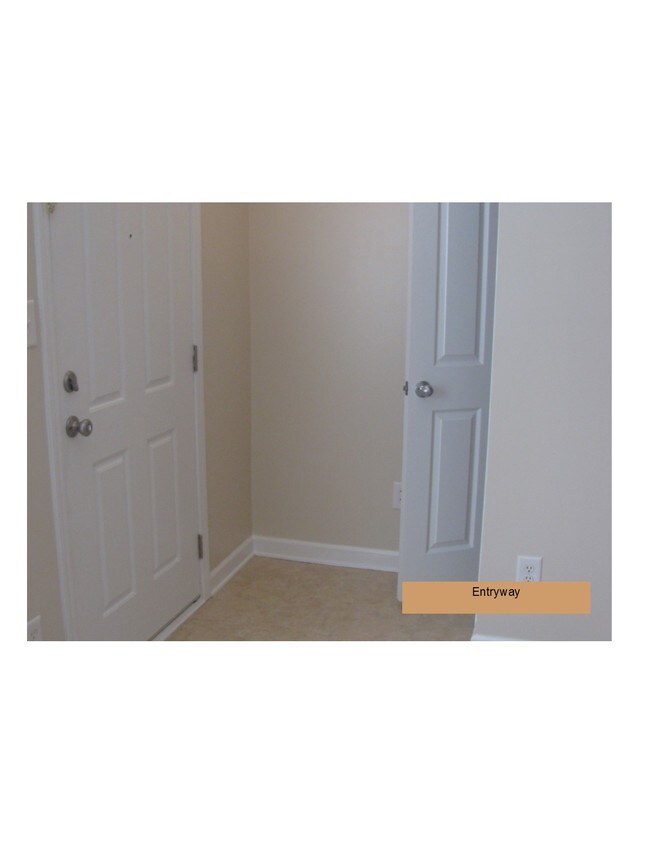 5160 Prosperity Church Rd, Charlotte, NC 28269 Townhome Rentals in