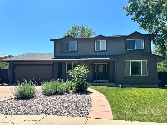 Building Photo - Spacious 4-Bedroom House Near Open Space i...