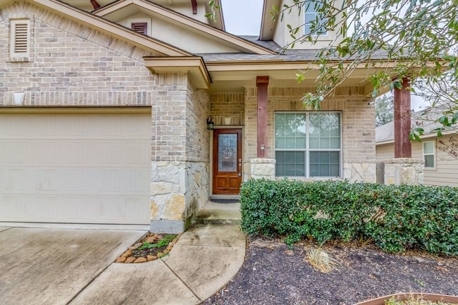 Building Photo - 21822 seminole Oaks