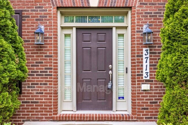 Building Photo - 3713 Chancelsors Dr
