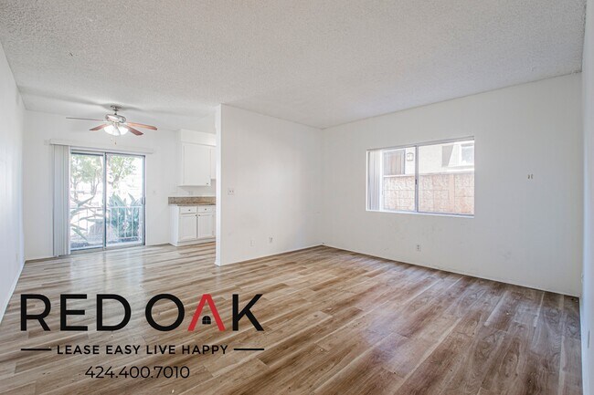 Foto del edificio - 4342 W 130th St