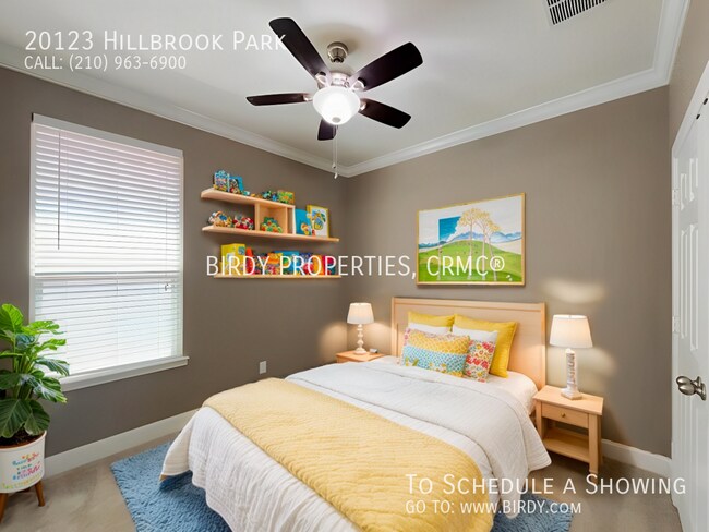 Building Photo - "Charming 3-Bed Oasis with 2 Full Baths an...