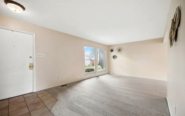Foto del edificio - 10351 E Evans Ave