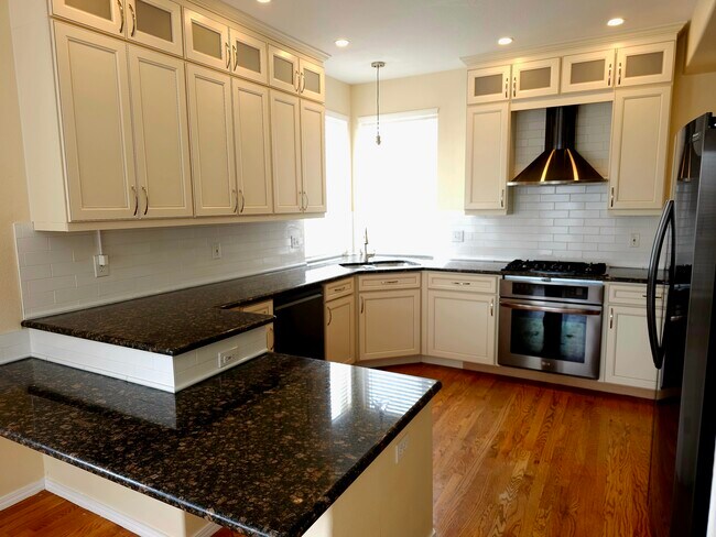 Foto del edificio - Prairie Clover Dr