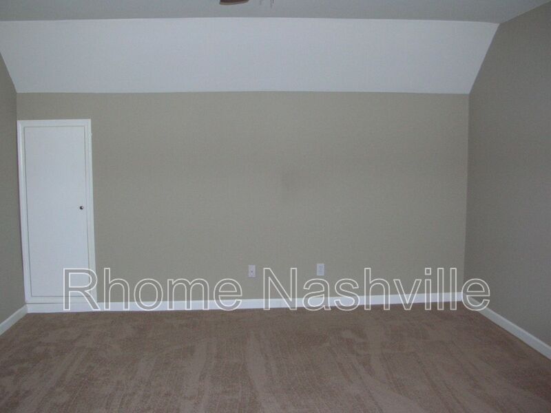 Foto del edificio - 1019 Golf View Way