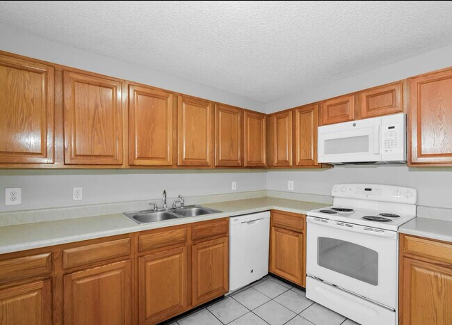 Foto del edificio - 1226 Lois Ave