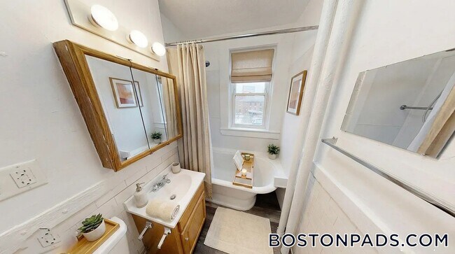 Foto del edificio - 1175 Boylston St