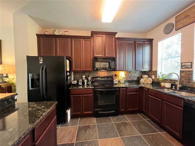 Building Photo - 14295 Hamlin Groves Tr