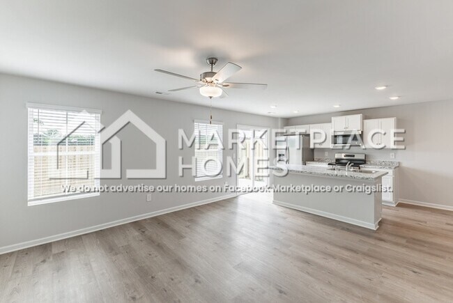 Foto del edificio - 4129 Hudson Ct SW
