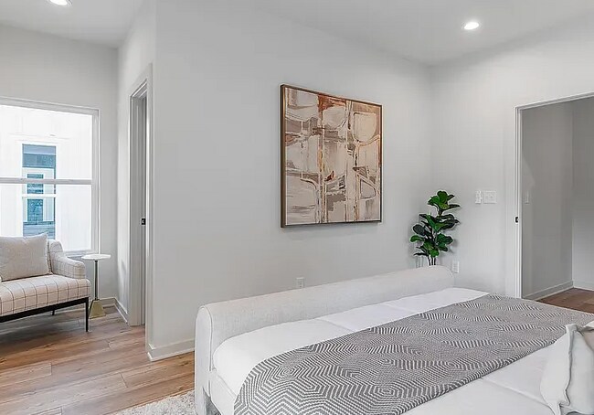 Foto del edificio - 5808 Knight St