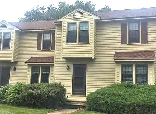 Building Photo - 142 Apache Way