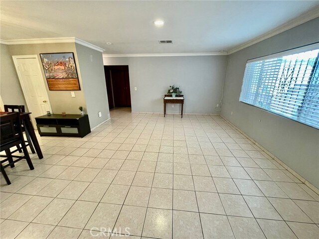 Foto del edificio - 5158 Ithaca Ave