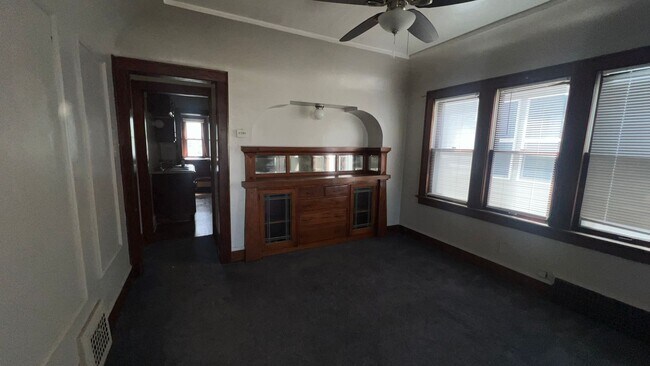 Foto del edificio - 3328 N 38th St