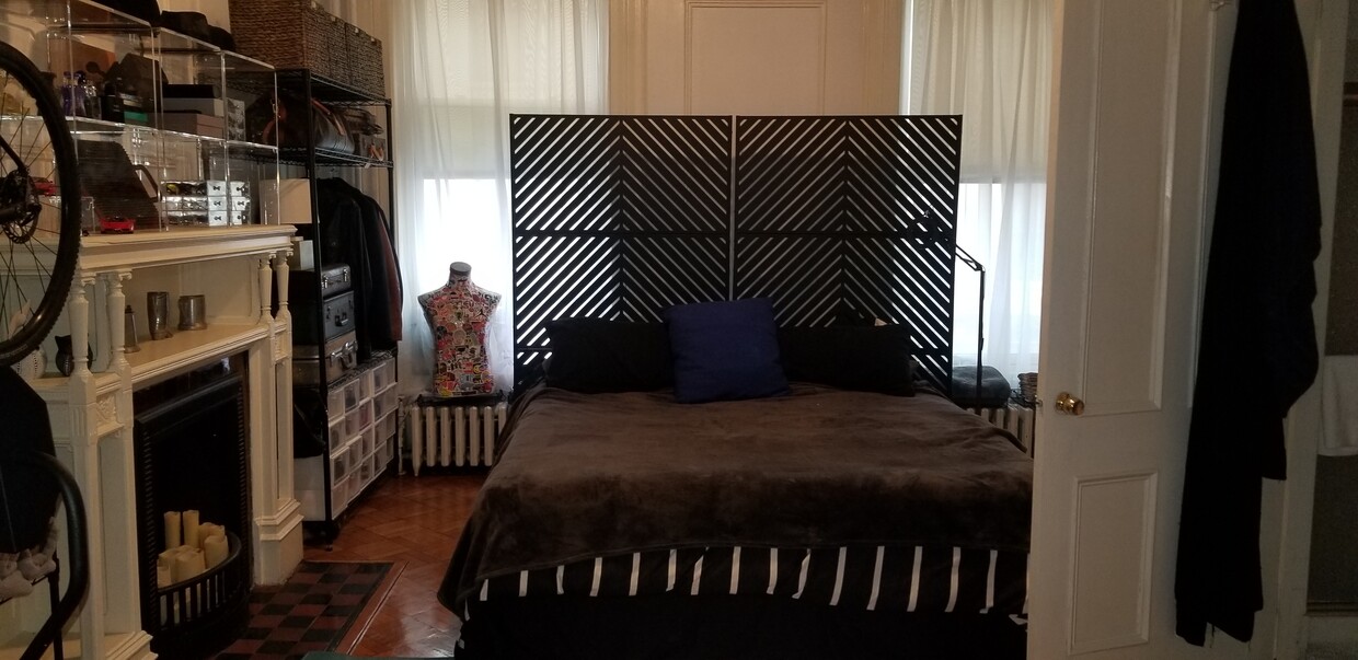 Bedroom - 52 W 130th St