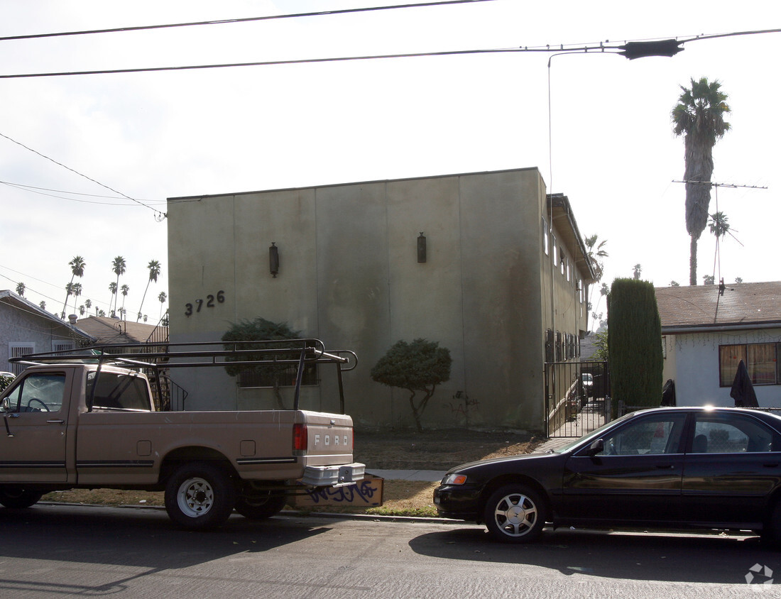 Primary Photo - Locke Apartments