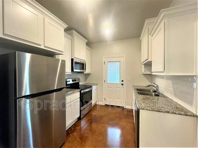 Foto del edificio - 1003 Sparrow Cove