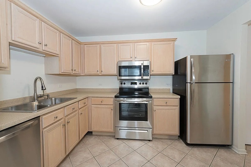 Photo - 70 W Huron St