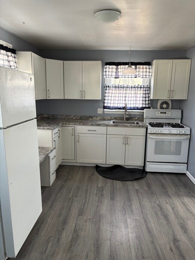 Foto del edificio - 1170 Gershal Ave