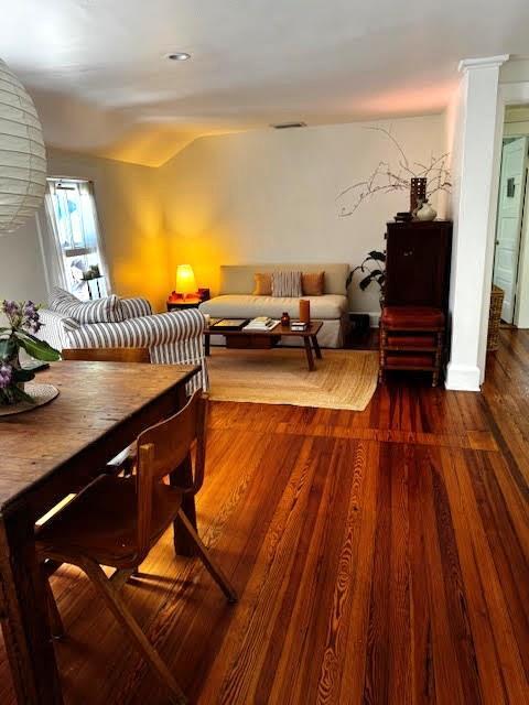 Foto del edificio - 207 Prospect Rd