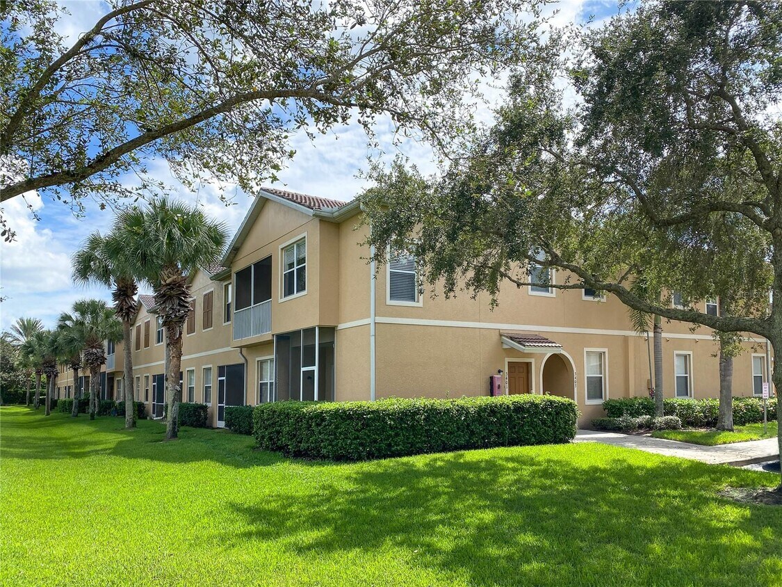 3401 Parkridge Cir Unit 20201, Sarasota, FL 34243 Condo for Rent in Sarasota, FL