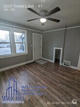 Building Photo - 2619 Thomes Ave