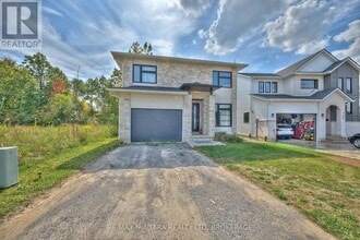 Building Photo - 146 Hodgkins Ave