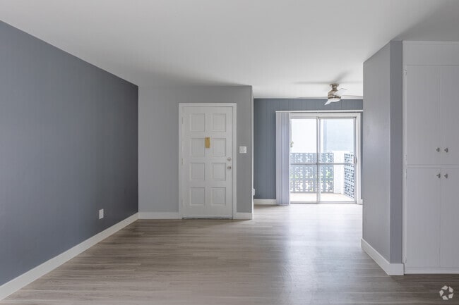 1HAB, 1BA - 750 ft² - Chula Vista Terrace *$600 Off*