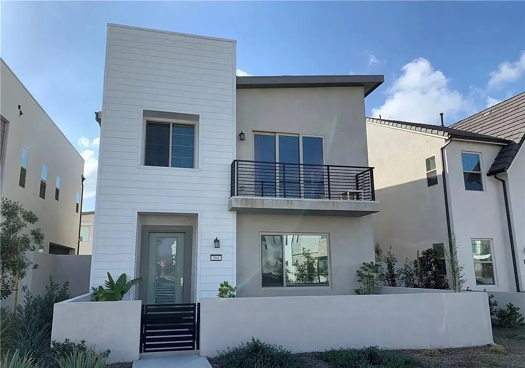 164 Scale, Irvine, CA 92618 Townhome Rentals in Irvine CA