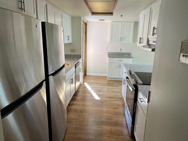 Foto del edificio - 321 N Frances St