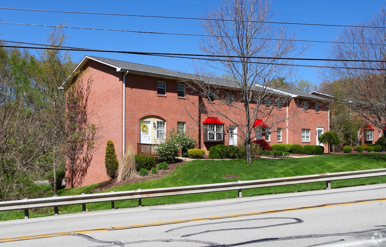 Wendwood Manor Apartments Greensburg, PA