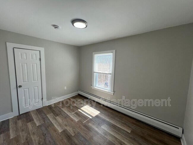 Foto del edificio - 34 N. Third Ave