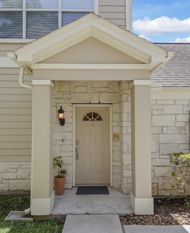Building Photo - 13600 Breton Ridge St