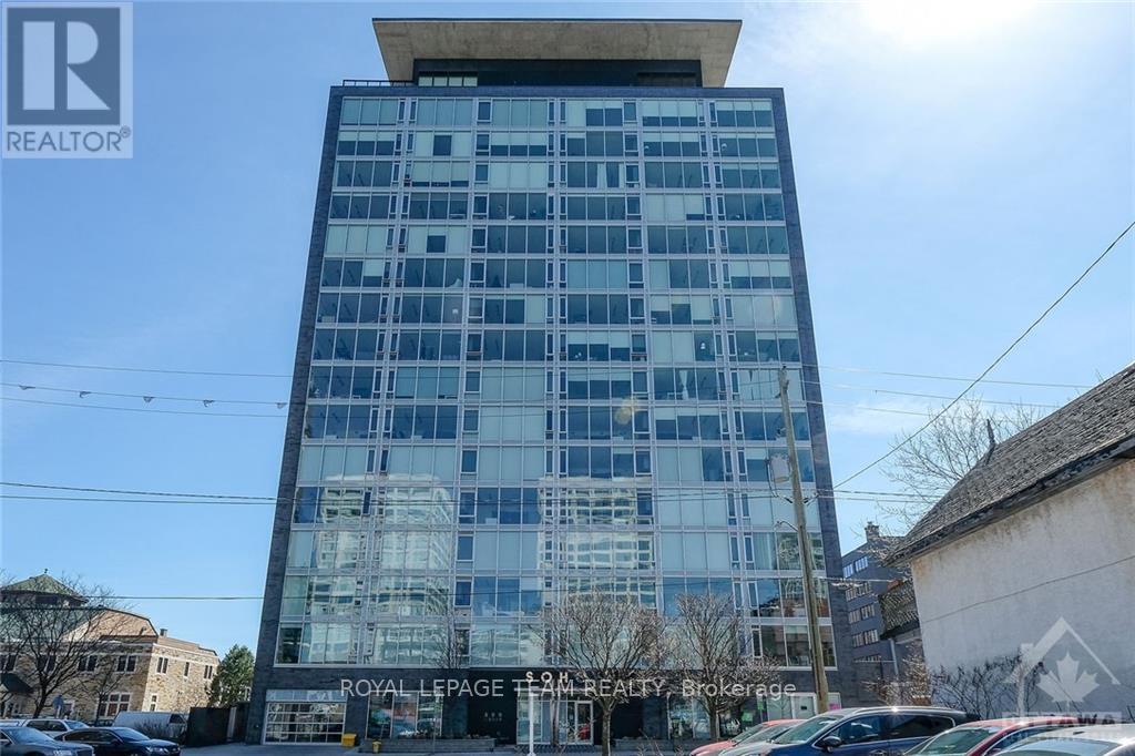 Primary Photo - 300-300 Lisgar St