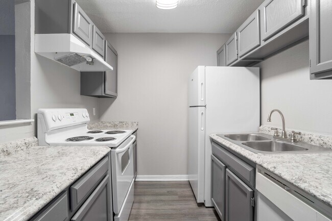 Foto del edificio - Jamestown Pointe Apartments