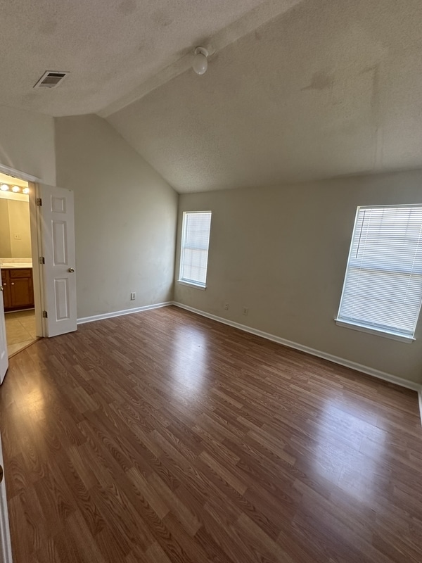 Building Photo - 7733 Lipscomb Dr