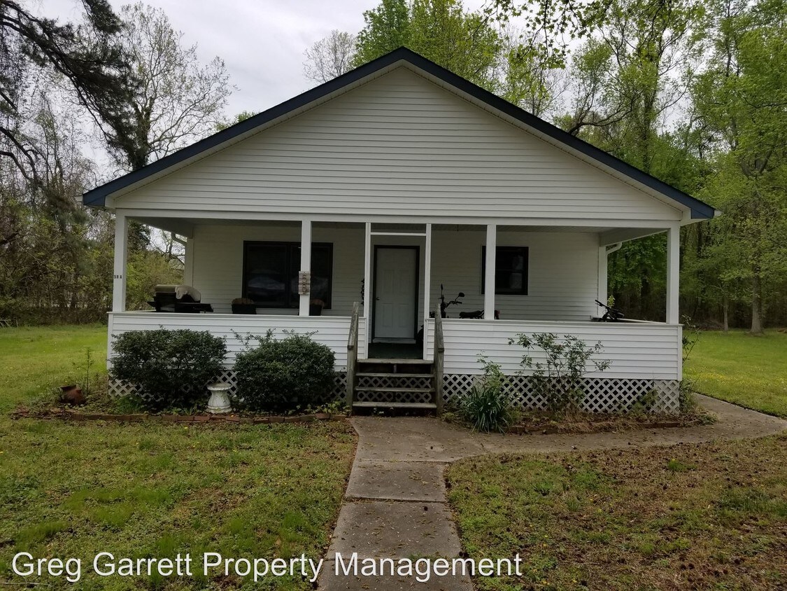 Primary Photo - 2 br, 1 bath House - 58-A South Emmaus RD