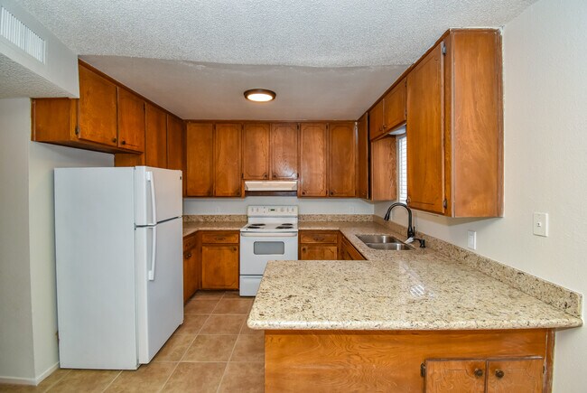 Foto del edificio - 816 E 25th St