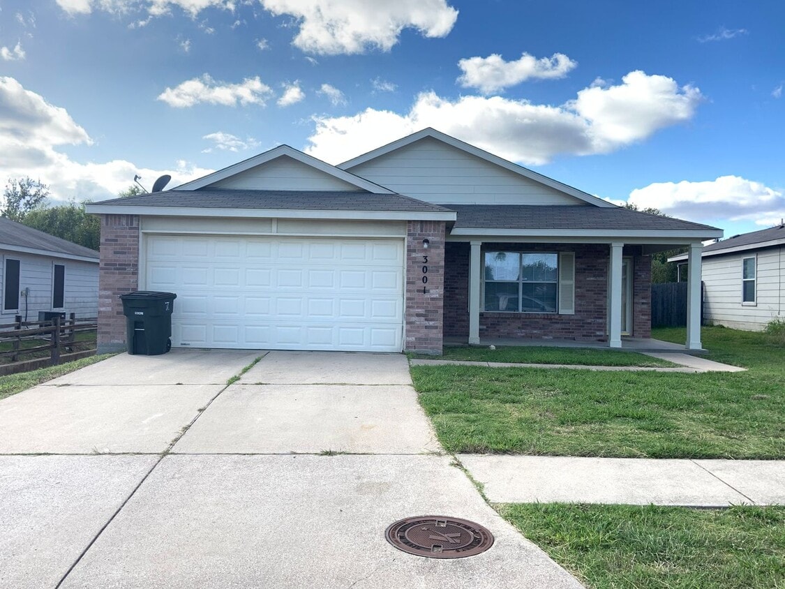 Primary Photo - 3001 John Porter Dr