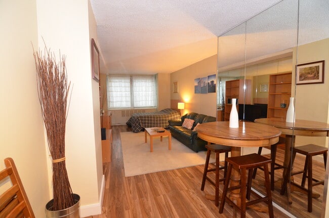 Photo - 130 Water St Apartment