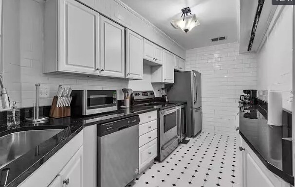 Foto del edificio - 448 N Aberdeen St