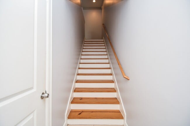 Building Photo - 3507 Mosley Ct