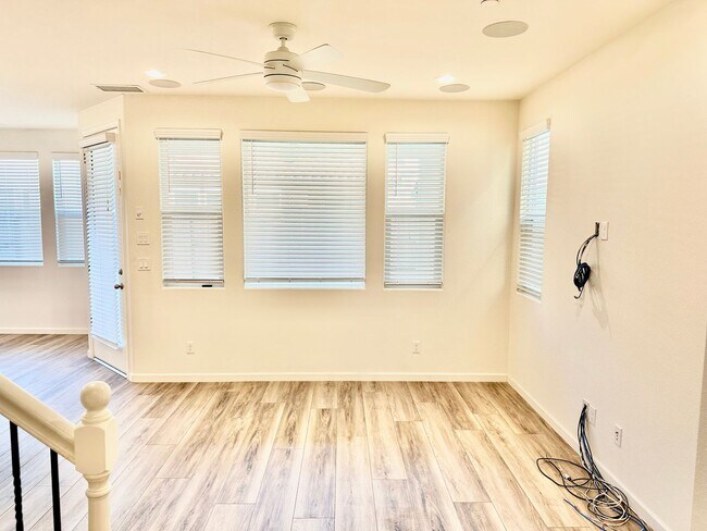 Foto del edificio - Newly Built 3/2.5 Bonadelle Home in Riverstone Community