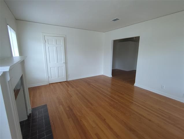 Building Photo - 5457 Longview St