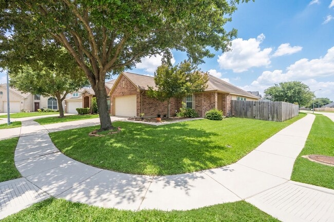 Building Photo - 21615 Terraceglen Ct