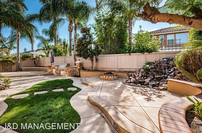 Building Photo - 5 br, 4.5 bath House - 13306 TRAILHEAD PLACE