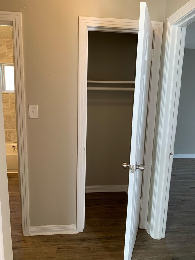 Foto principal - 1820 Nelva St