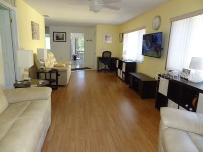 Foto del edificio - 12914 Fairway Dr
