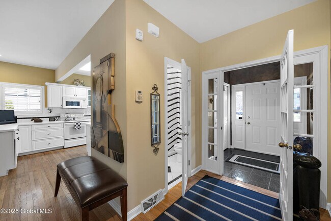 Foto del edificio - 91 Vista Dr