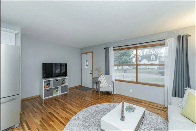 Foto del edificio - 1743 1st St NW