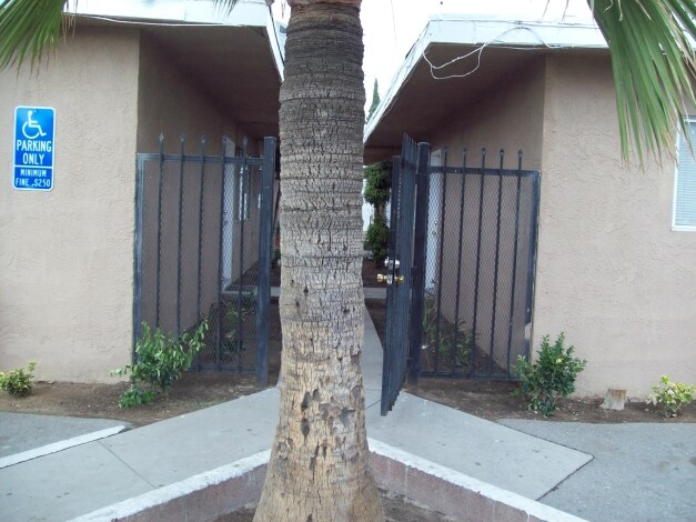 Foto principal - 2000 Pacific St